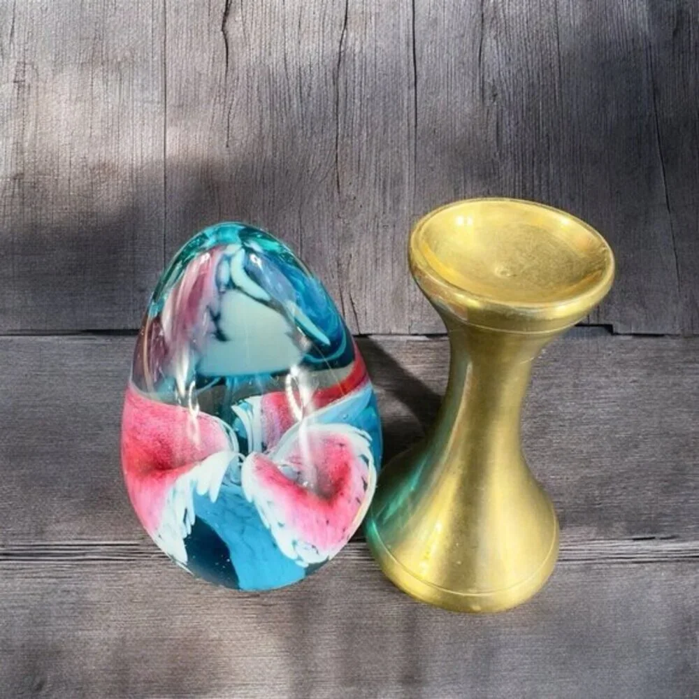 Vintage 1995‎ GES Glass Eye Studio Egg Shape Paperweight On Brass Stand Figure